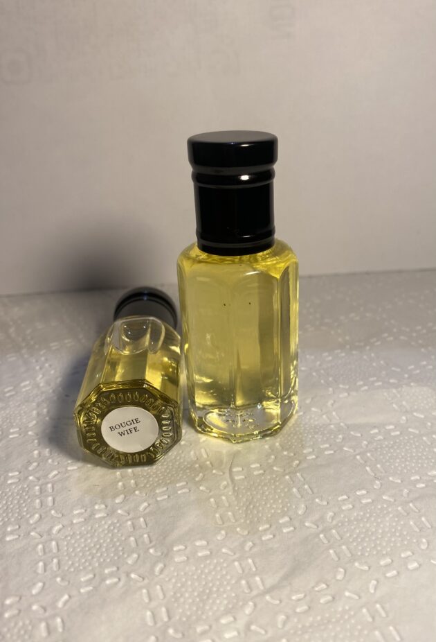Bougie Wife Oil - Image 4