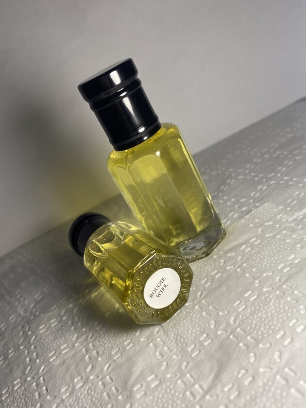 Bougie Wife Oil - Image 6